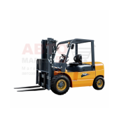 Вилочный погрузчик дизельный 5 тонн CHL CPCD50 mini Вилочный погрузчик дизельный 5 тонн CHL CPCD50 mini