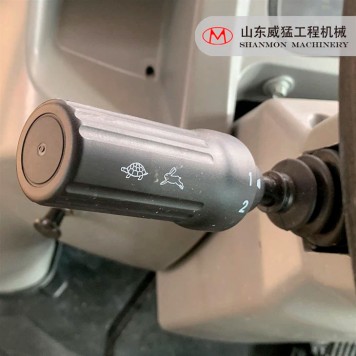 Экскаватор-погрузчик SHANMON 388H, усиленные мосты-4