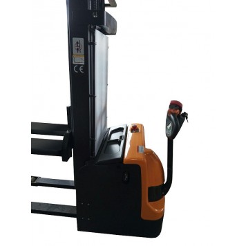 Штабелер самоходный 2,0 т 3,0 м TOR CDD2030-WSL (сопровождаемый), 1037987-3