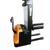 Штабелер самоходный 2,0 т 3,0 м TOR CDD2030-WSL Li-ion (сопровождаемый), 1037989